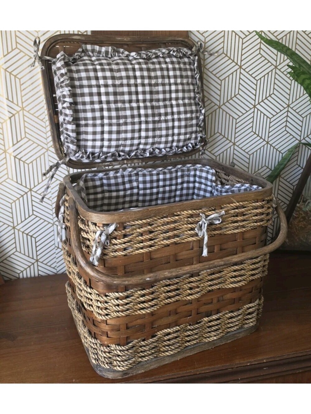 Vintage Oversized Woven Wooden Splint and Reed Picnic / Storage Basket 15x17x13